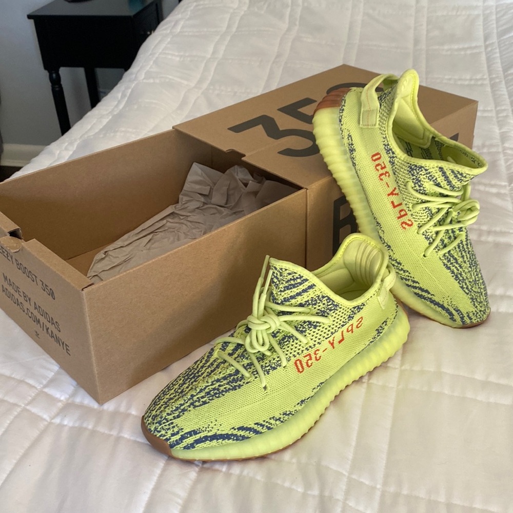adidas Yeezy Boost 350 V2 Semi Frozen Yellow